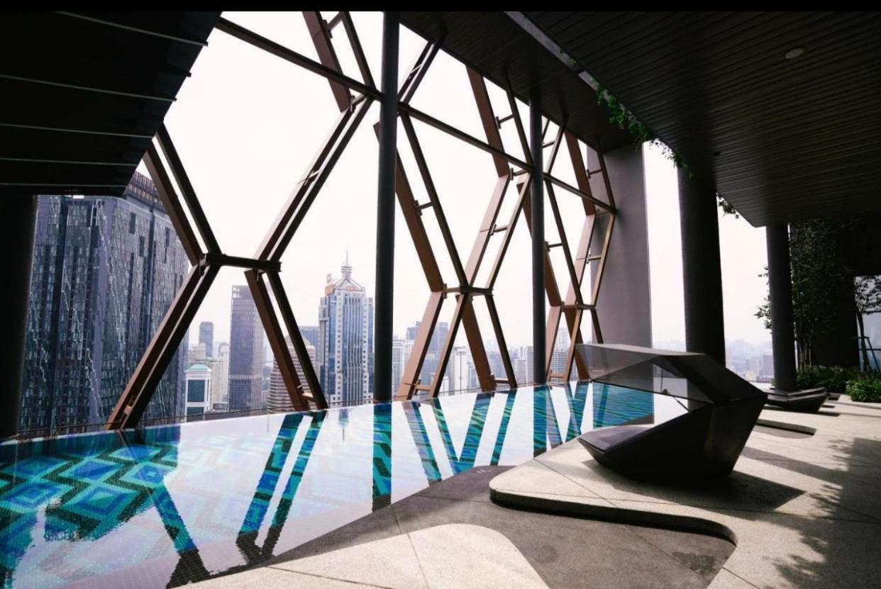 Scarletz Suites Klcc By Gc Luxury Suites Kuala Lumpur Esterno foto