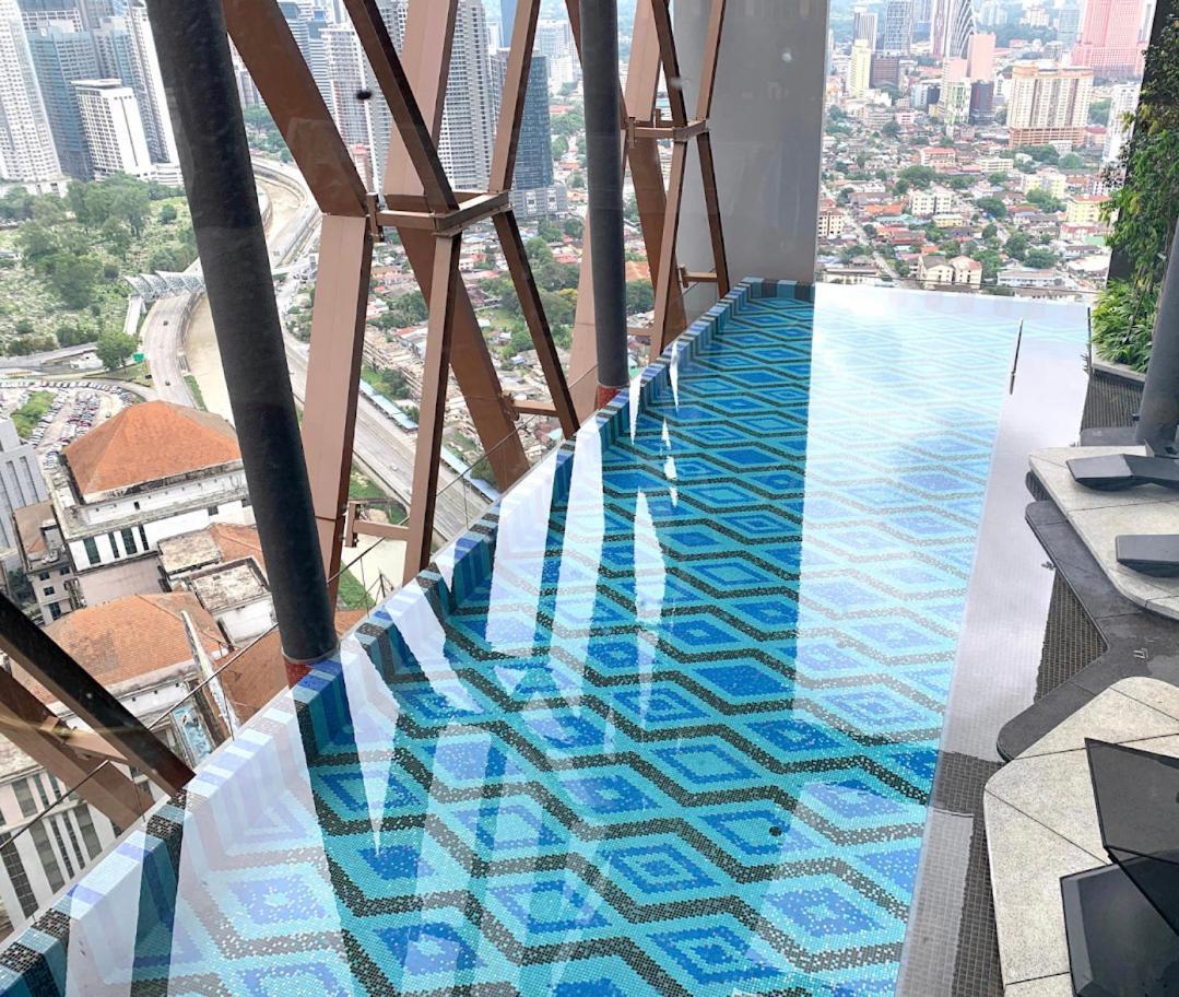 Scarletz Suites Klcc By Gc Luxury Suites Kuala Lumpur Esterno foto