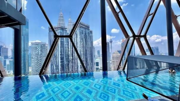Scarletz Suites Klcc By Gc Luxury Suites Kuala Lumpur Esterno foto