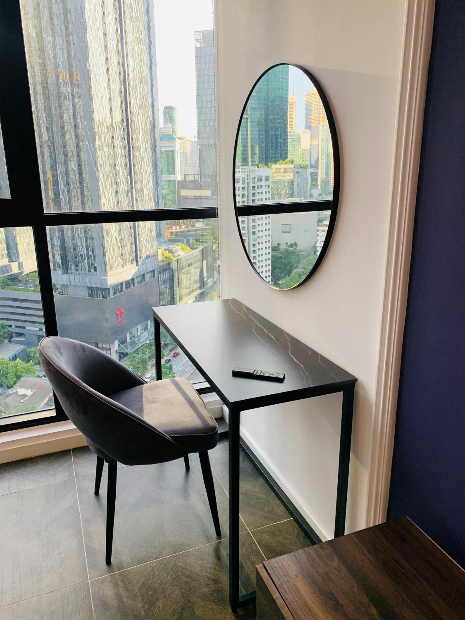 Scarletz Suites Klcc By Gc Luxury Suites Kuala Lumpur Esterno foto