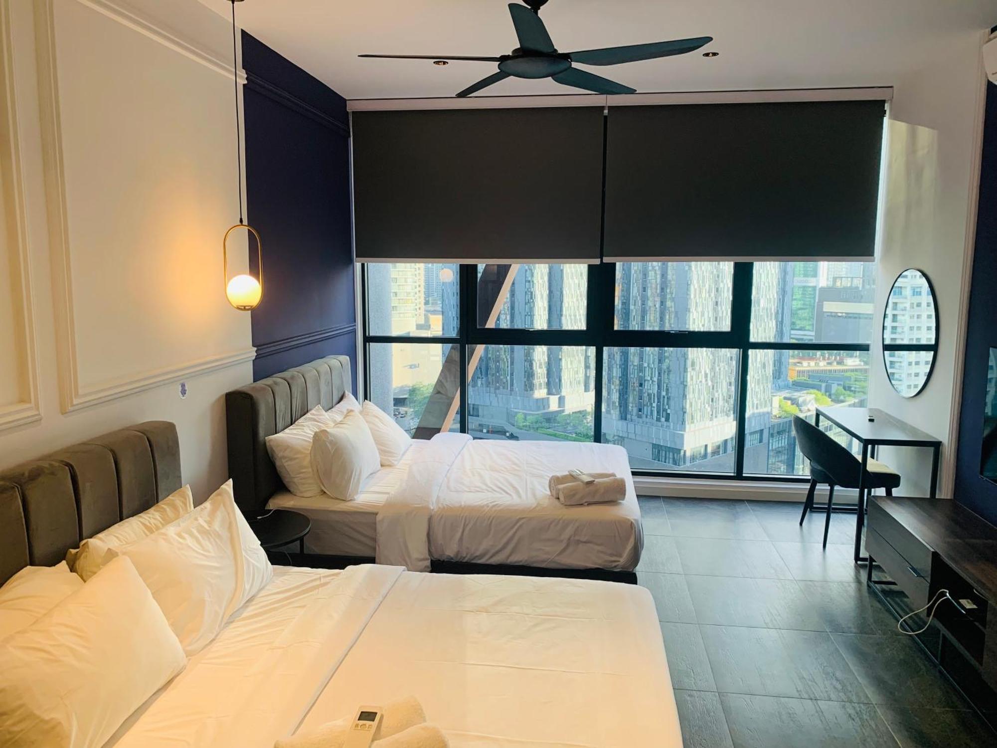 Scarletz Suites Klcc By Gc Luxury Suites Kuala Lumpur Esterno foto