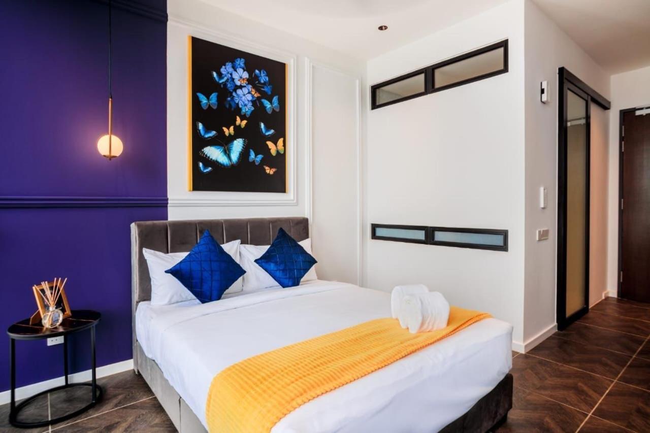 Scarletz Suites Klcc By Gc Luxury Suites Kuala Lumpur Esterno foto