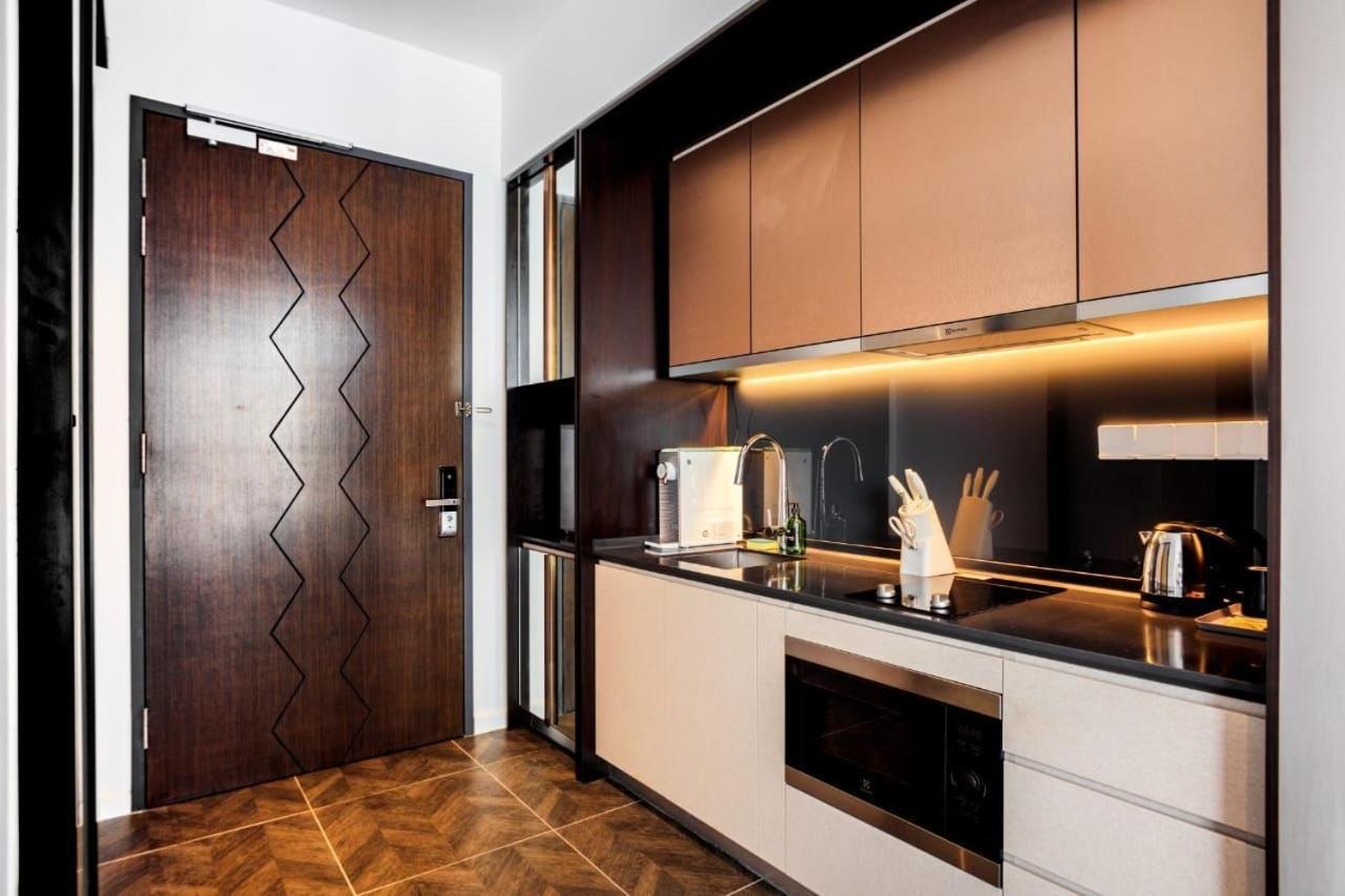 Scarletz Suites Klcc By Gc Luxury Suites Kuala Lumpur Esterno foto