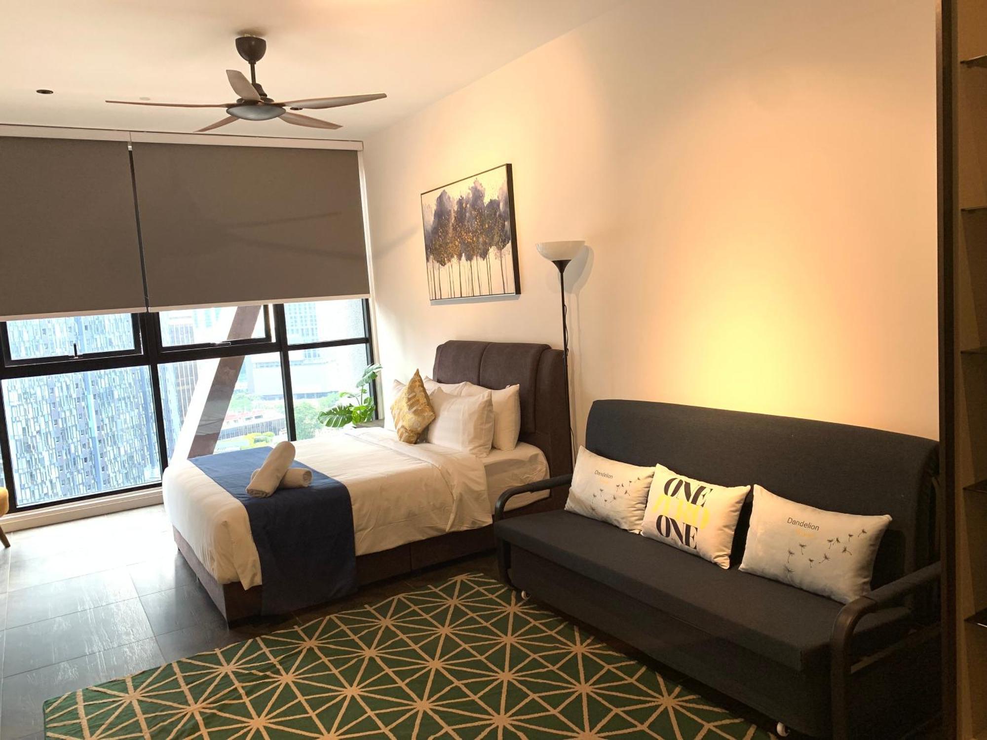 Scarletz Suites Klcc By Gc Luxury Suites Kuala Lumpur Esterno foto