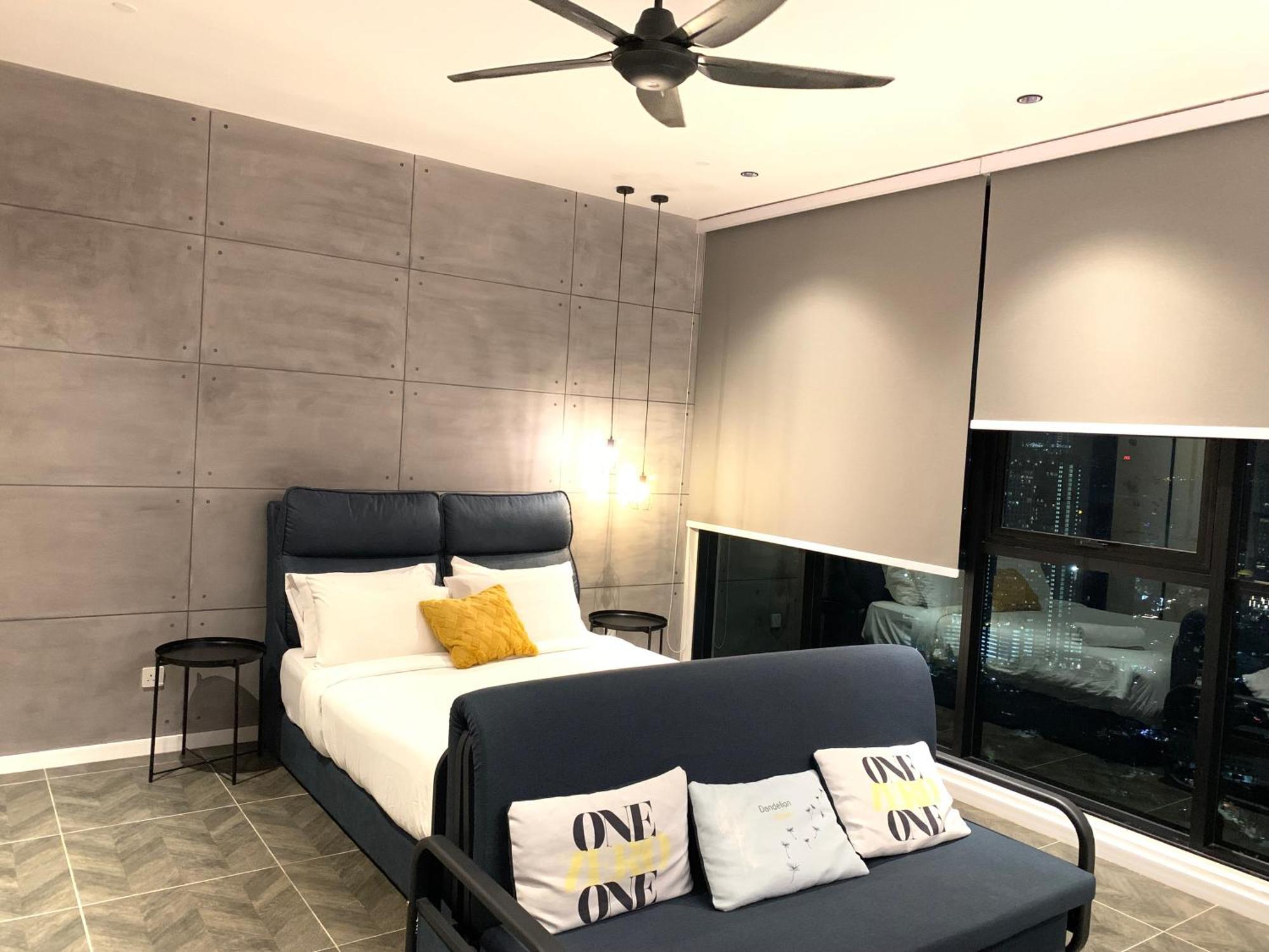 Scarletz Suites Klcc By Gc Luxury Suites Kuala Lumpur Esterno foto